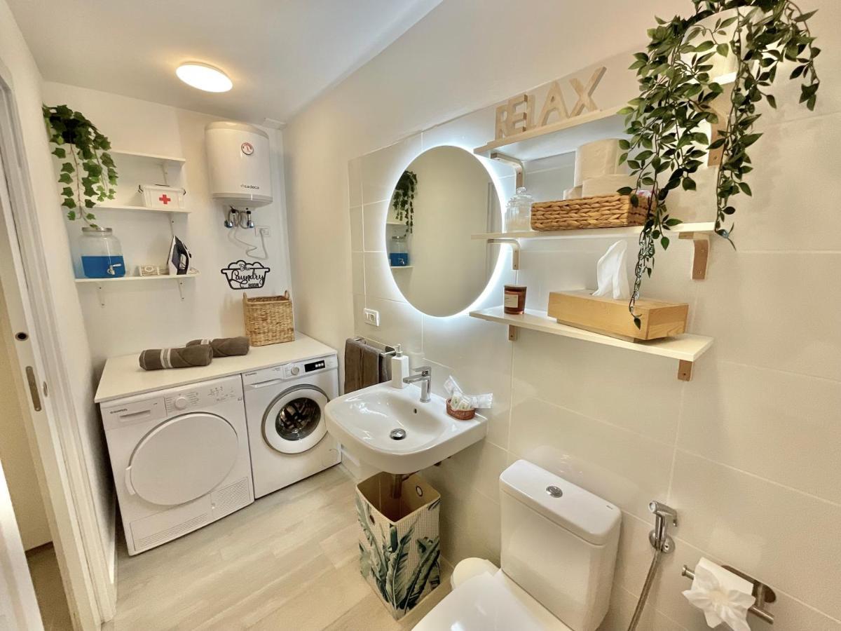 Oasis Brisa Marina Apartman Bajamar  Kültér fotó